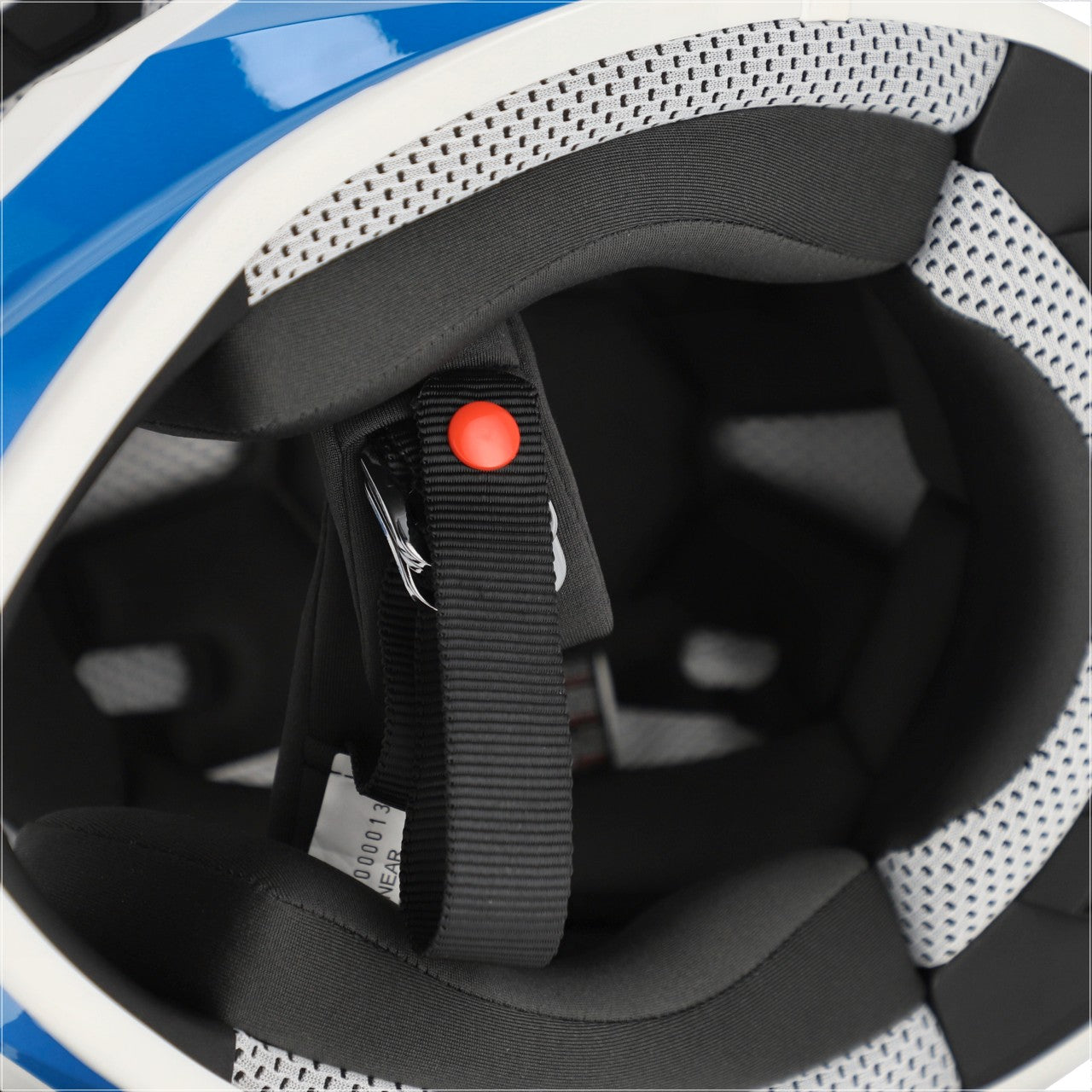 LINEAR 22-06 SOLID COLOR HELMET