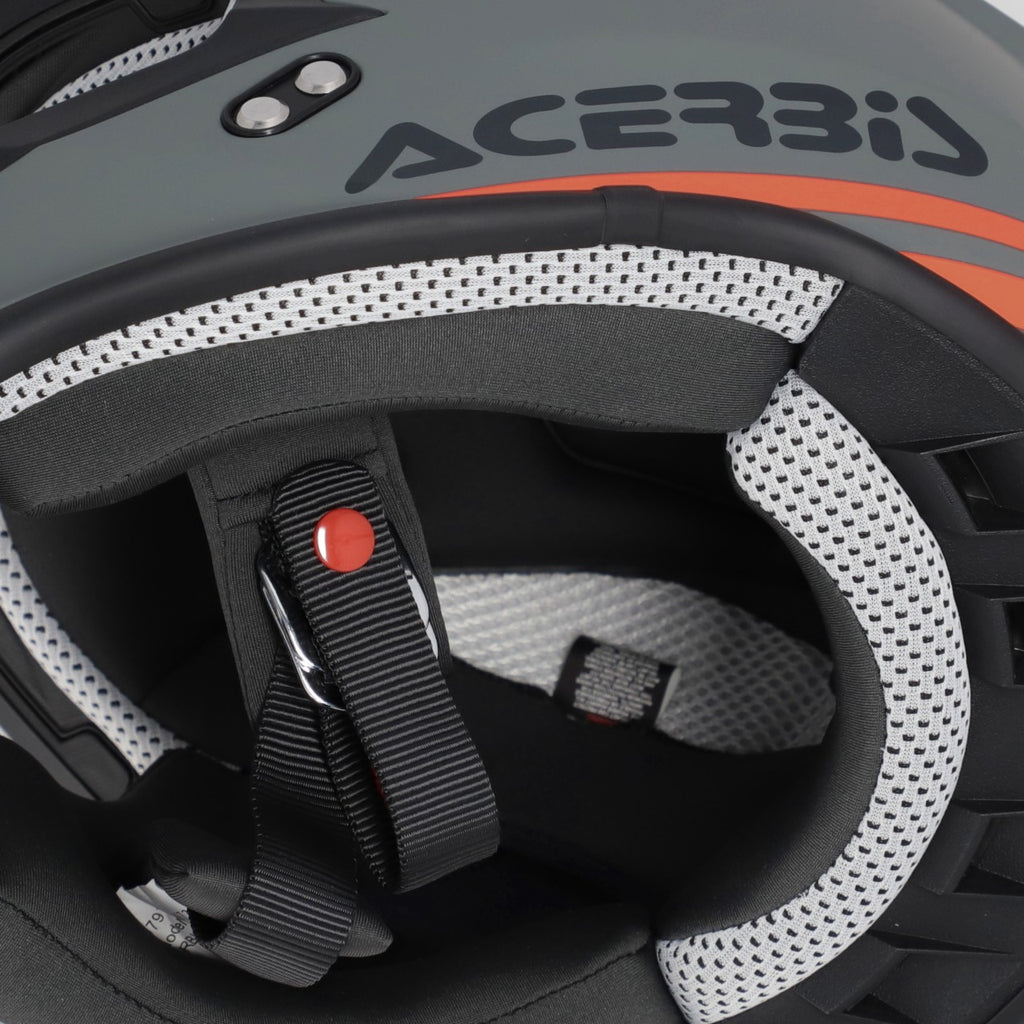 LINEAR 22-06 SOLID COLOR HELMET