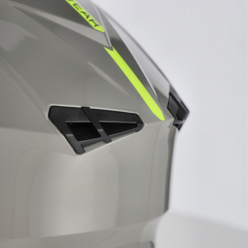 LINEAR 22-06 SOLID COLOR HELMET